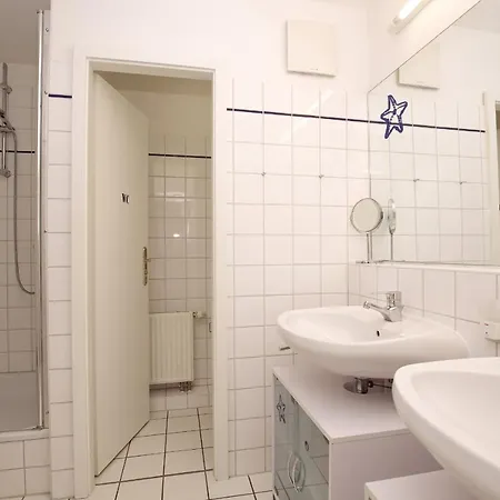 Papillon 03-7 公寓 *