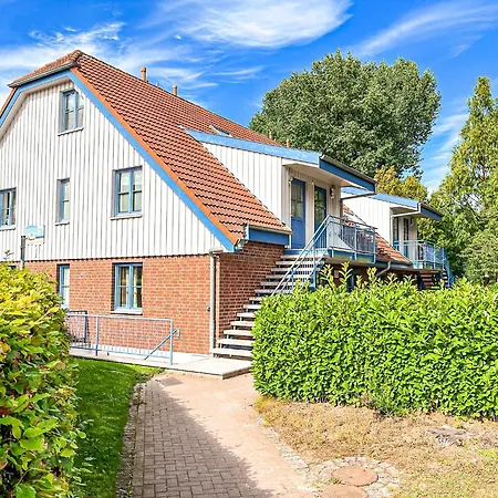 Papillon 03-7 公寓 *